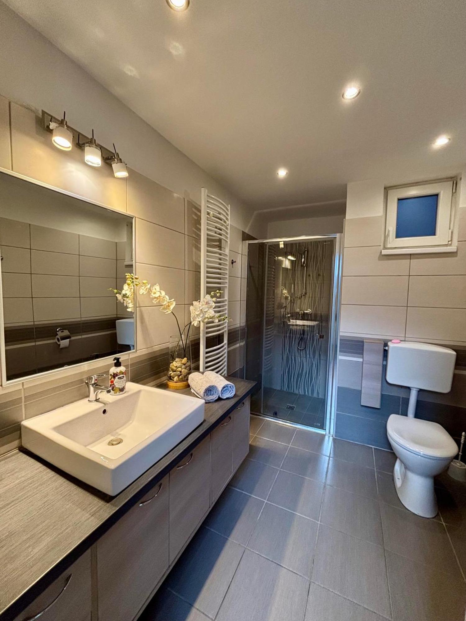 Ava Central Residence บูดาเปสต์ ภายนอก รูปภาพ