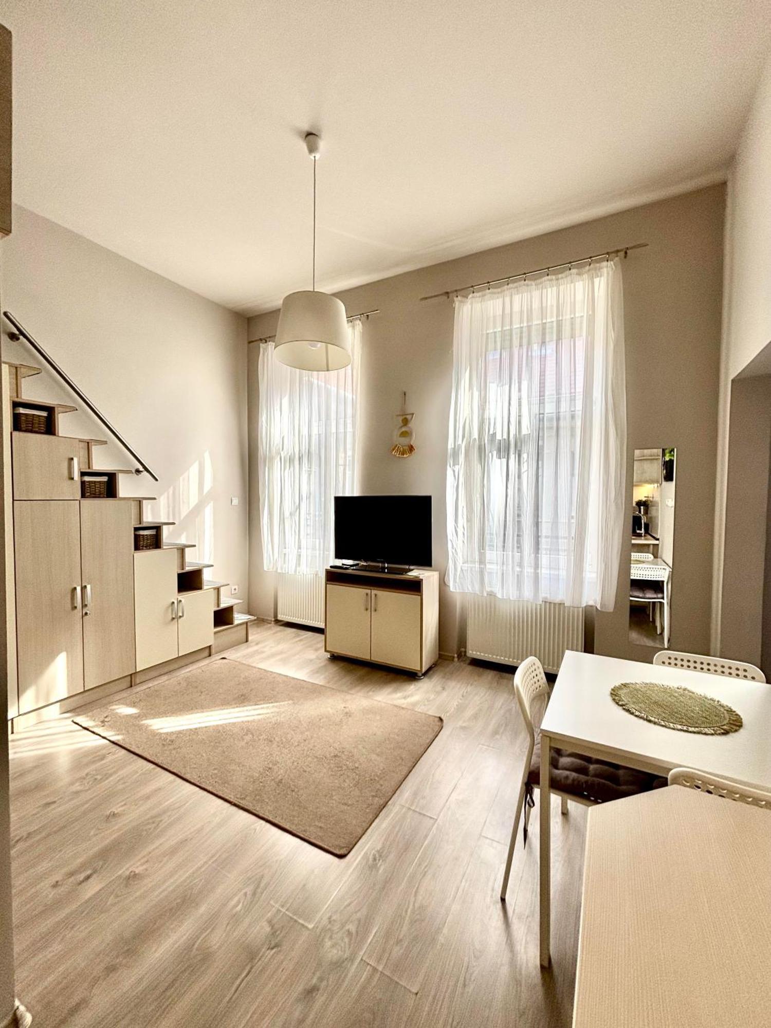 Ava Central Residence บูดาเปสต์ ภายนอก รูปภาพ